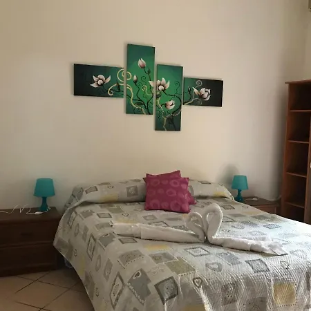 Bed and breakfast Darlis Aetna Guestroom Nunziata