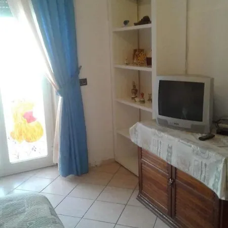 Bed and breakfast Darlis Aetna Guestroom Nunziata
